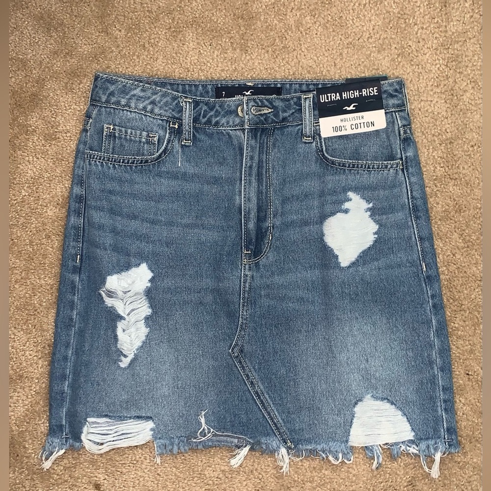 New Hollister denim skirt